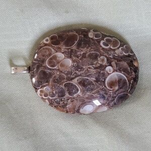 Genuine stone pendant